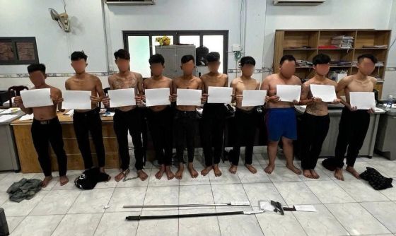 Ảnh của Công an TPHCM ngăn chặn nhóm thiếu niên cầm hung khí giải quyết mâu thuẫn